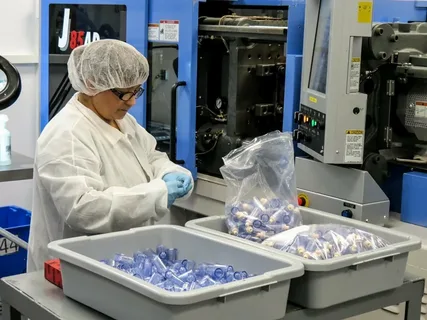 Dayanıqlı Plastik İstehsalında Davamlı Təcrübələr